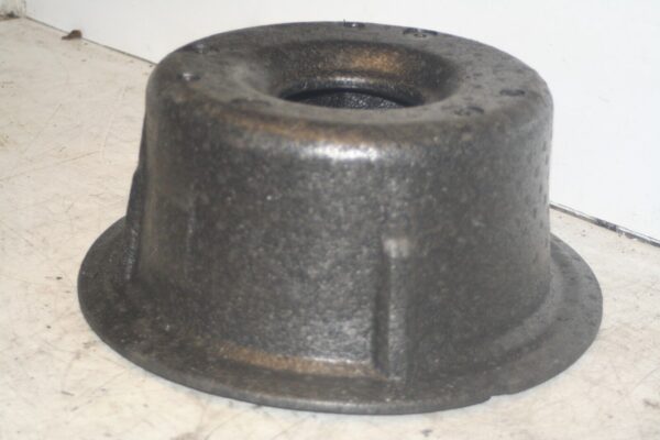 JAGUAR S TYPE. SPARE WHEEL MOULDING - Image 3
