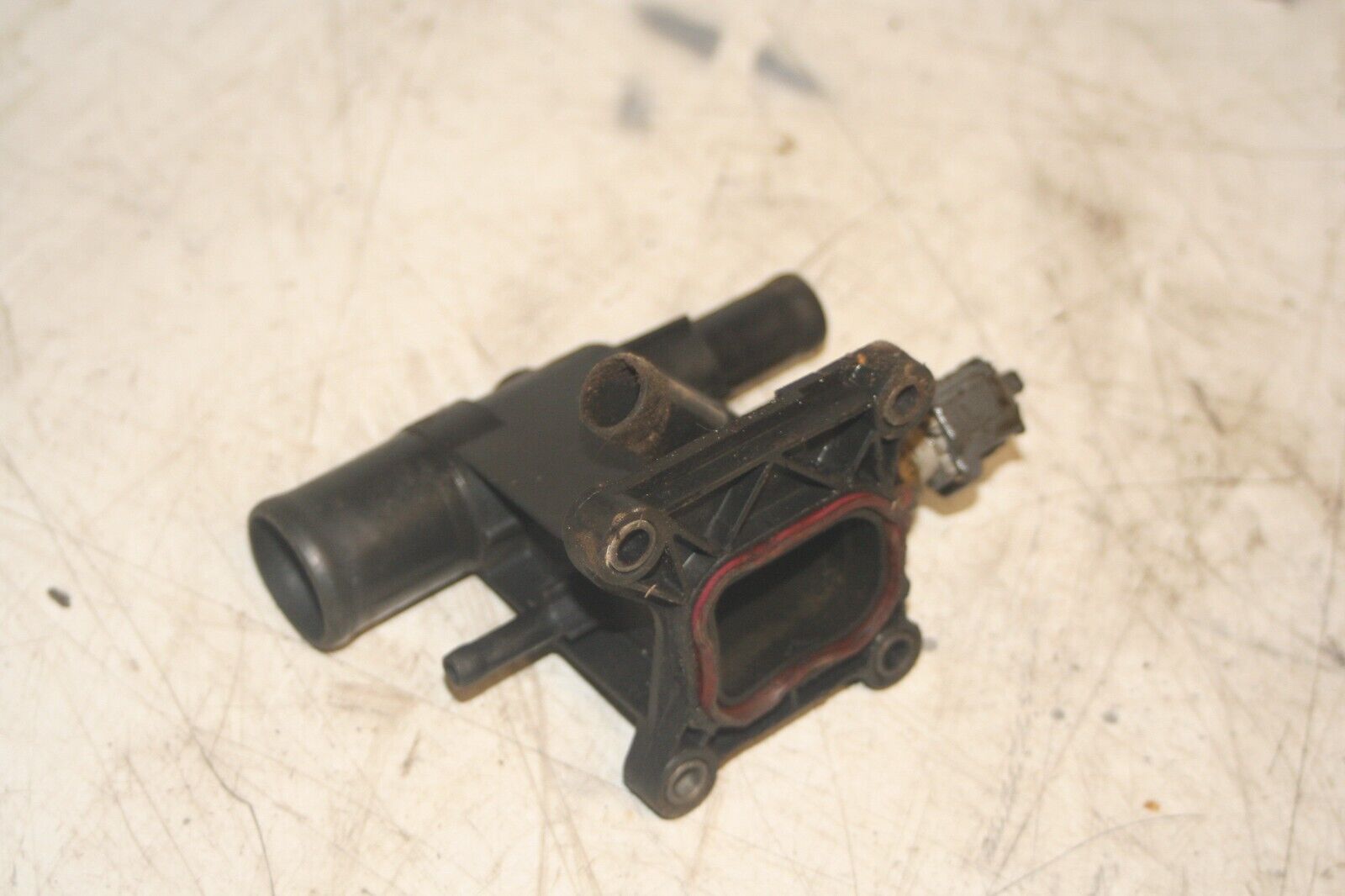 2011 FORD S MAX TITANIUM ECOBOOST. COOLANT HOUSING - Image 3