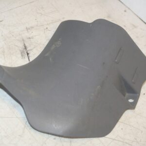 (99) TOYOTA RAV 4 3 DOOR. LOWER SILL A  PILLAR END TRIM PASSENGER