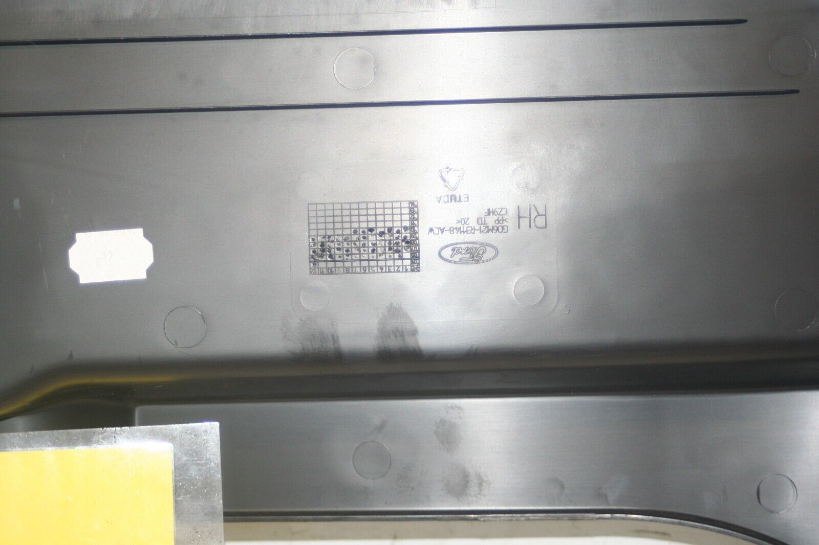 2011 FORD S MAX TITANIUM ECOBOOST. DRIVER SIDE BOOT TRIM PANEL - Image 5