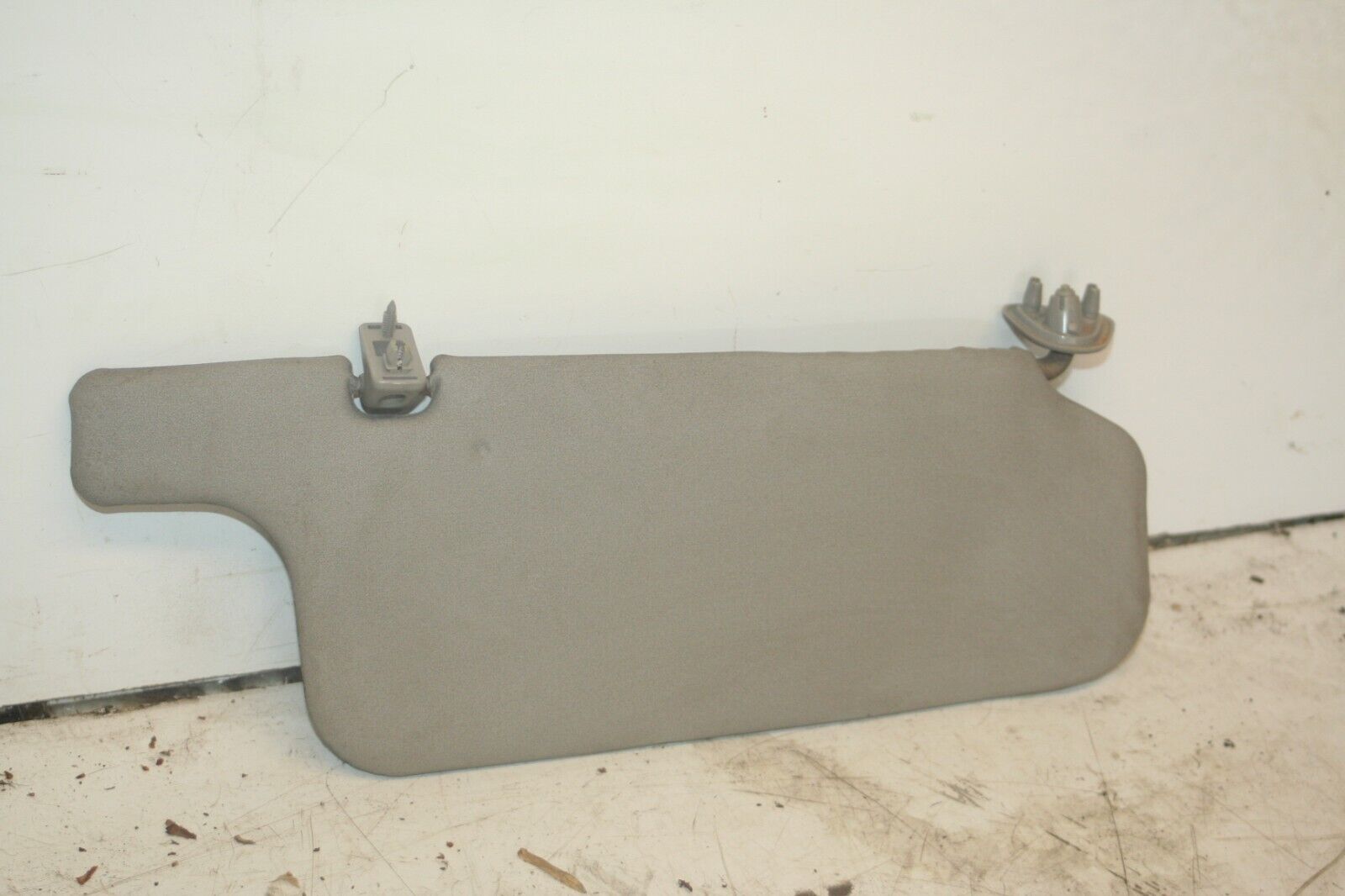 (98) TOYOTA RAV 4 MK1. PASSENGER SIDE SUN VISOR - Image 4
