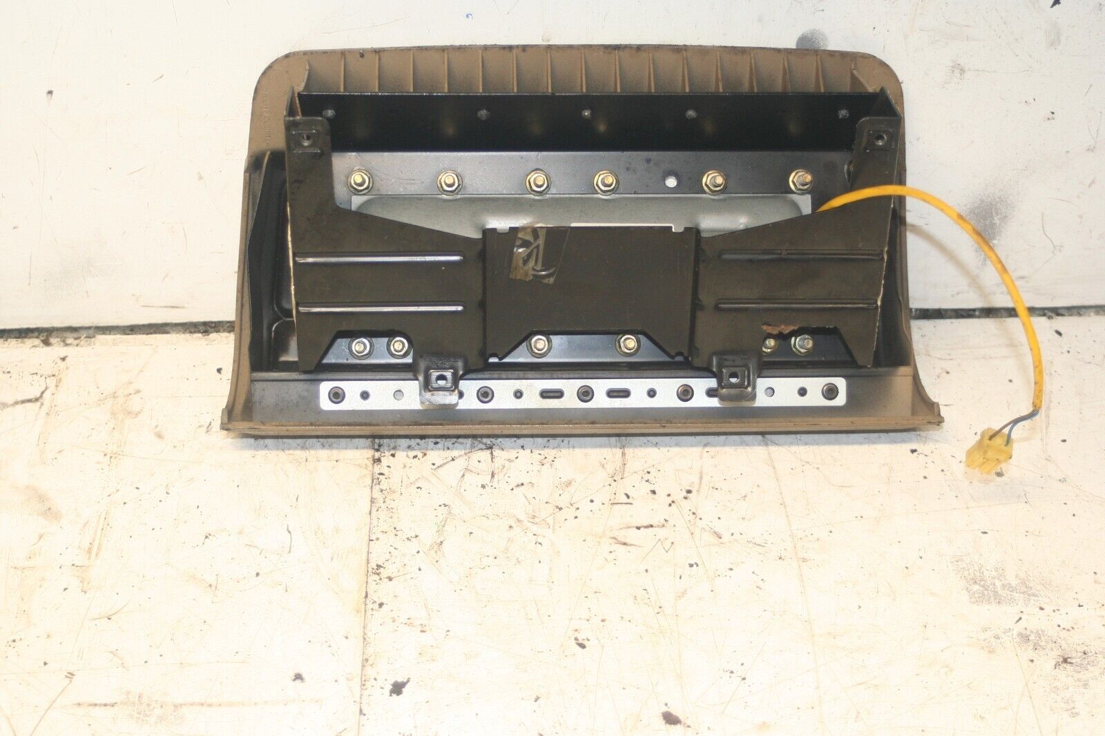 2001 LAND ROVER DISCOVERY 2 TD5. DASHBOARD AIRBAG - Image 2