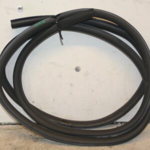 2011 FORD S MAX TITANIUM ECOBOOST. DRIVER SIDE REAR DOOR SEAL RUBBER