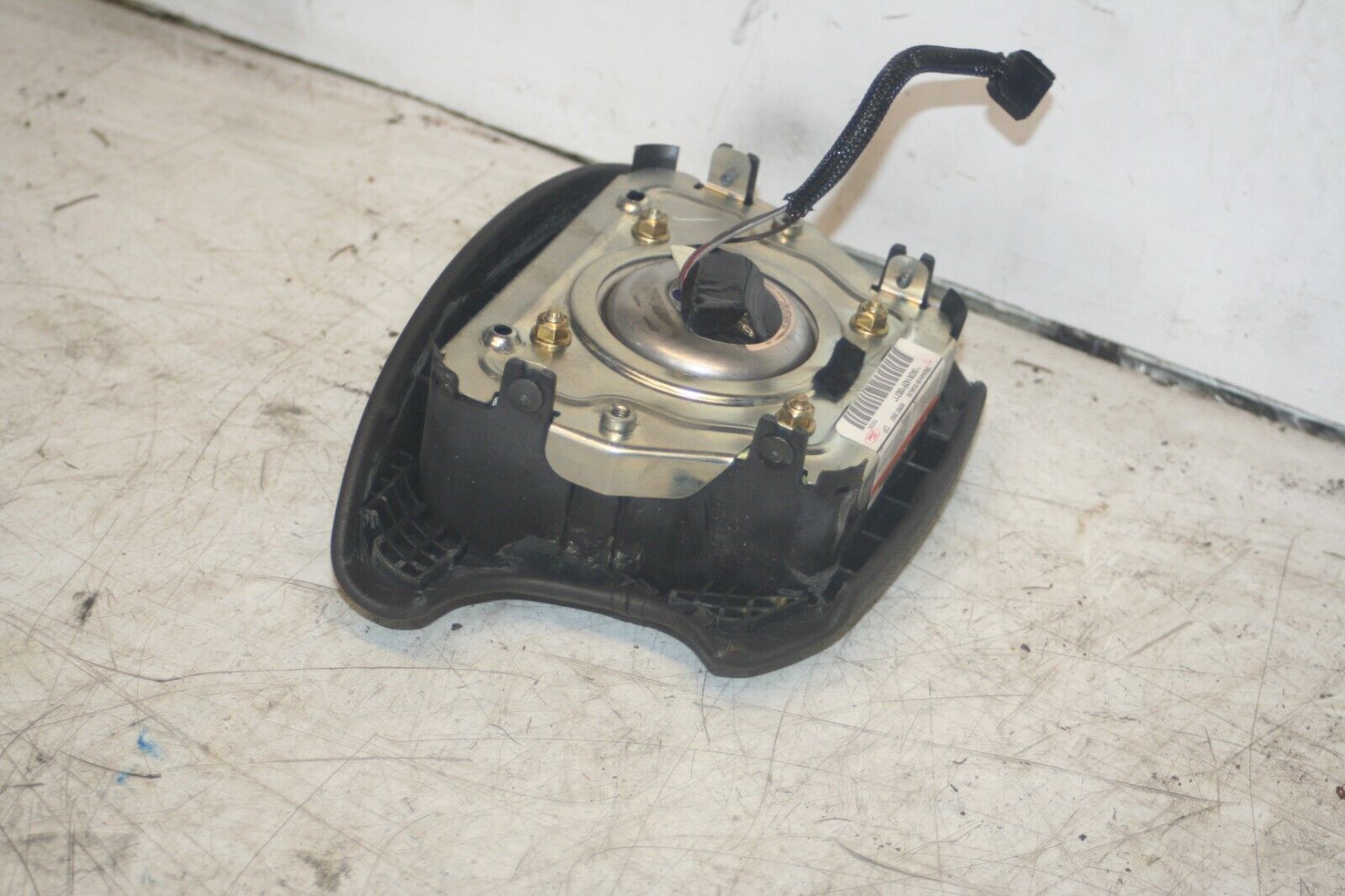 JAGUAR S TYPE. DRIVER SIDE STEERING WHEEL AIRBAG - Image 3