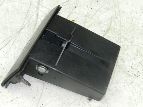 1993 FORD GRANADA DORCHESTER. ASHTRAY - Image 3