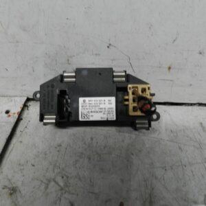 2014 AUDI S4 QUATRO A4 B8. HEATER BLOWER FAN RESISTOR PACK 8K0820521B