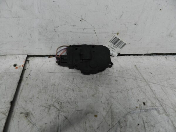 2014 AUDI S4 QUATRO A4 B8. HEATER CONTROL FLAP ACTUATOR