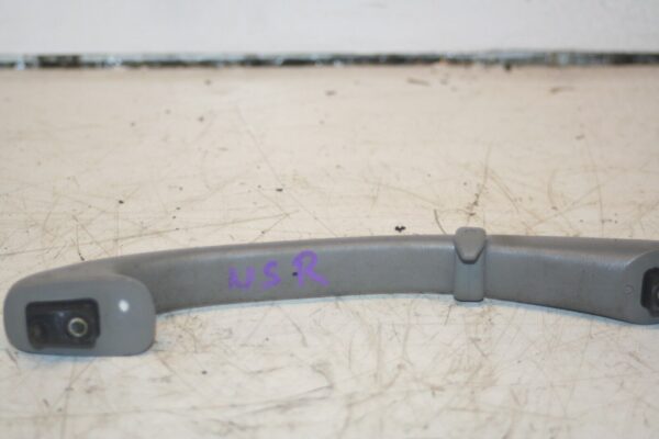 2000 MERCEDES C CLASS W202. PASSENGER SIDE REAR GRAB HANDLE