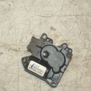 JAGUAR S TYPE. YW4H-19E616-CA AIR CONDITIONING VENT MOTOR