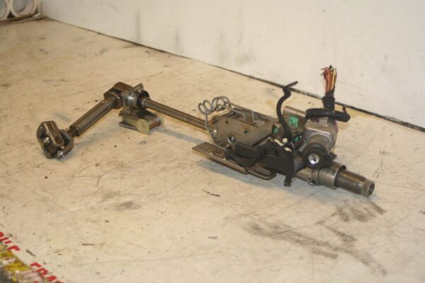 2004 VOLKSWAGEN CONVERTIBLE BEETLE 1.8T. STEERING COLUMN - Image 2