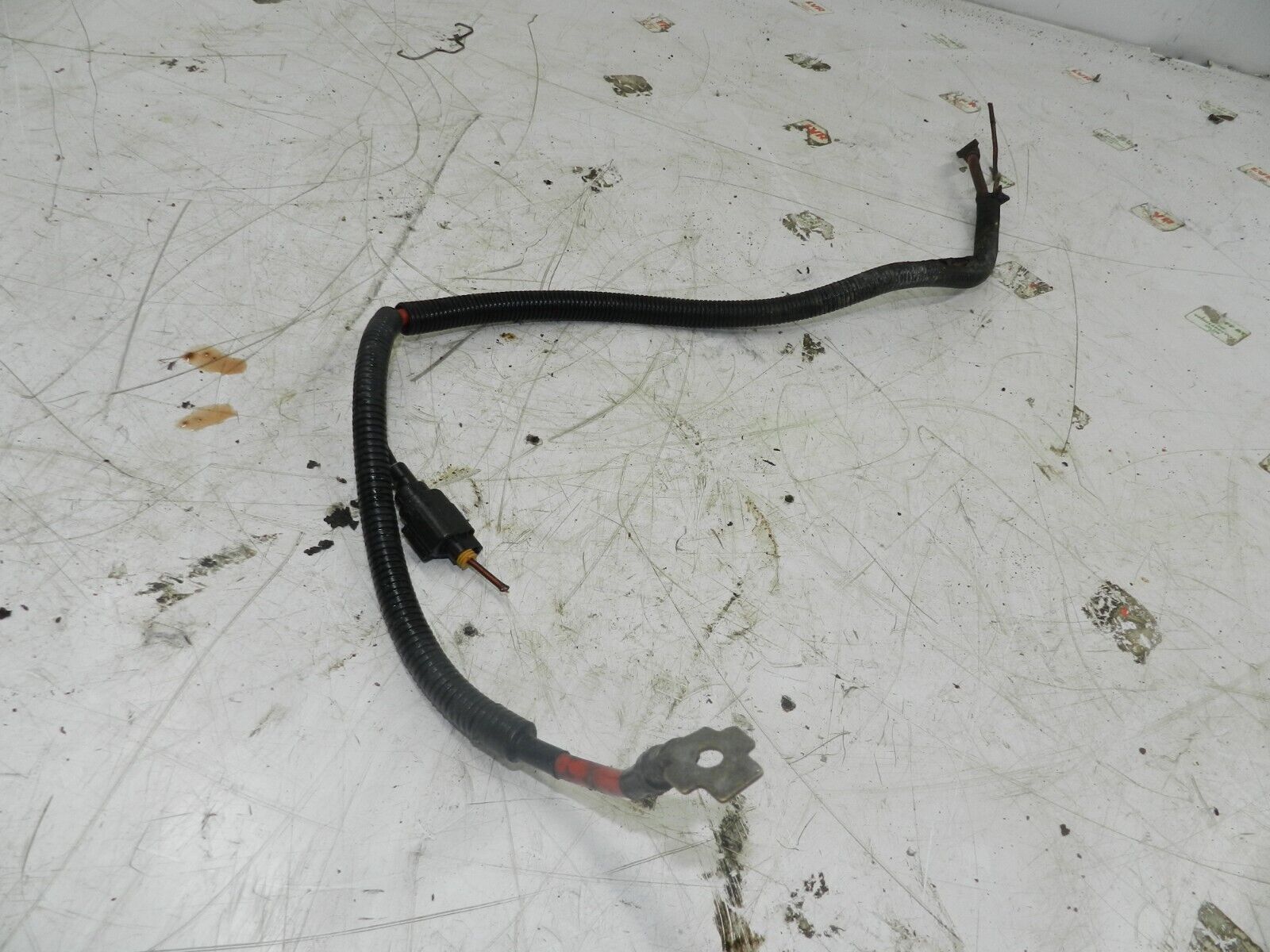 1993 FORD GRANADA DORCHESTER. POSITIVE CABLE POWER