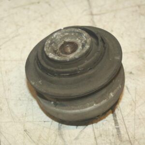 2005 MERCEDES S CLASS W220. ENGINE RUBBER MOUNT