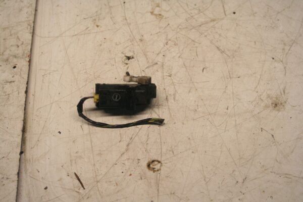2001 LAND ROVER DISCOVERY 2 TD5. HEATER FLAP ACTUATOR - Image 2