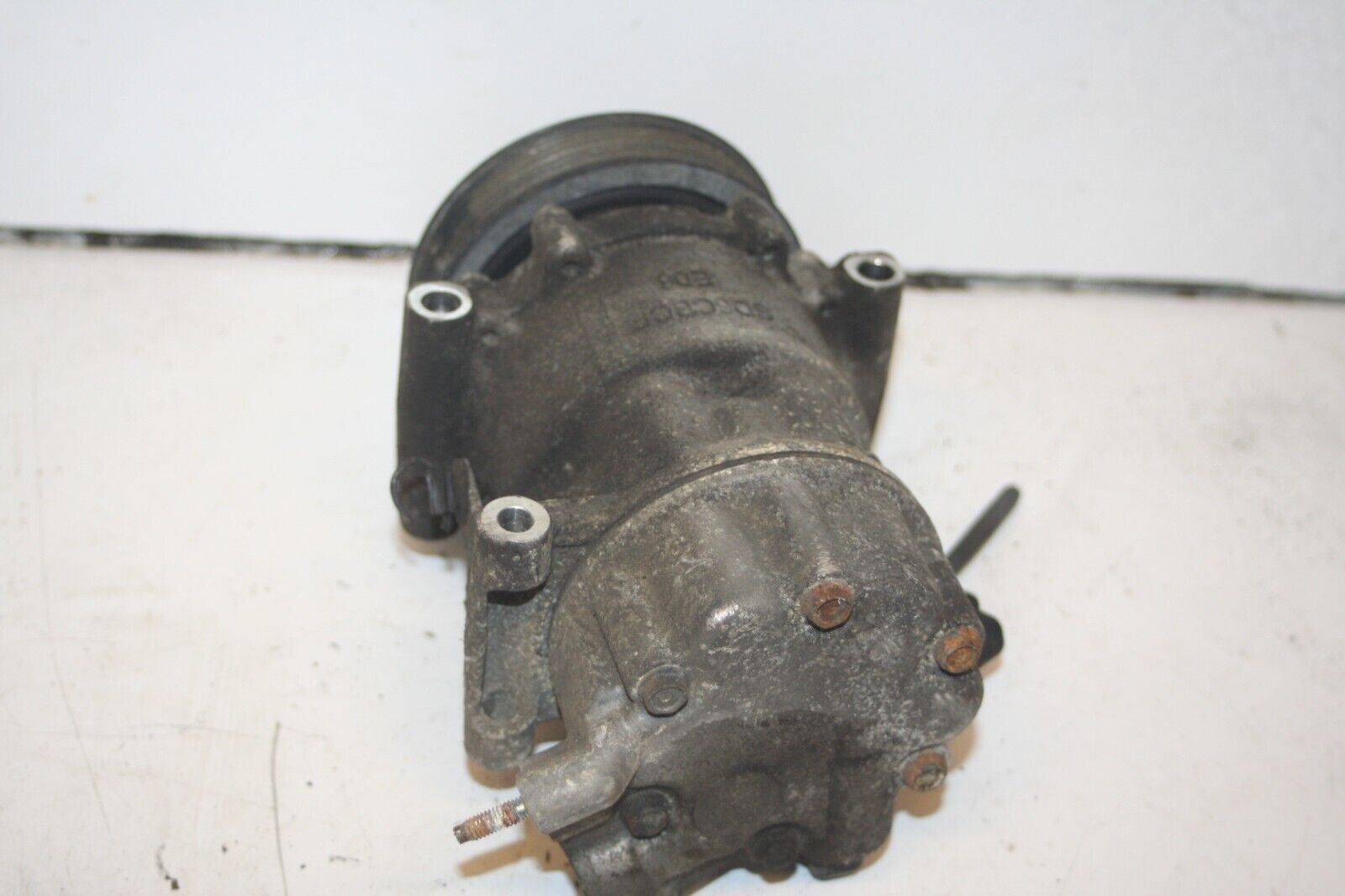 2010 CITROEN DS3. AIRCON PUMP - Image 2