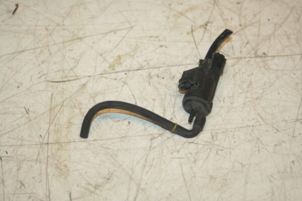 2000 MERCEDES C CLASS W202. VACUUM SOLENOID - Image 3