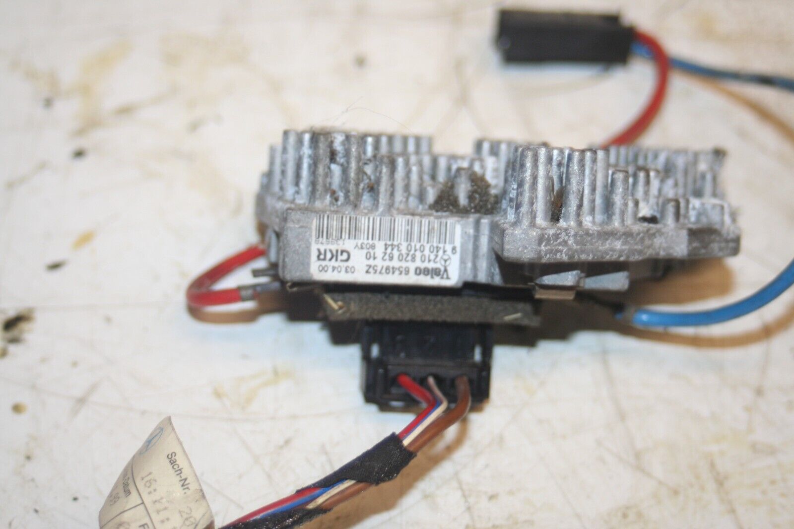 2000 MERCEDES C CLASS W202. HEATER BLOWER RESISTOR - Image 4