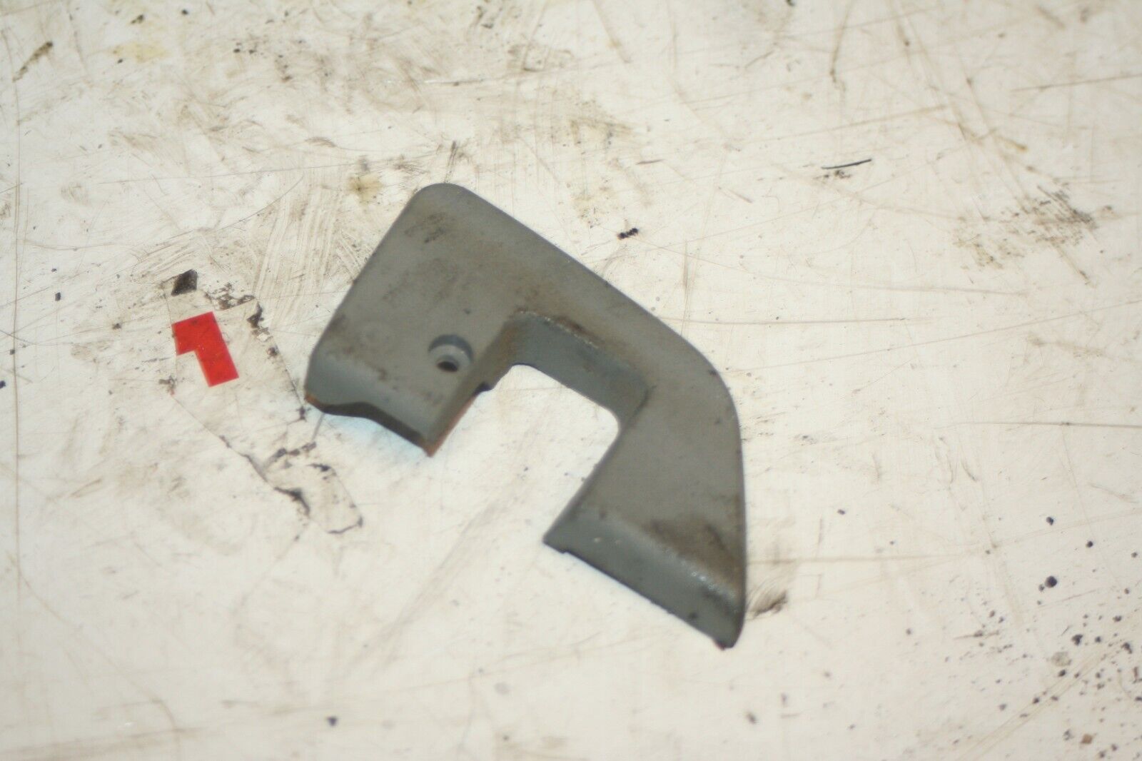 2000 MERCEDES C CLASS W202. DRIVER FRONT DOOR TRIM
