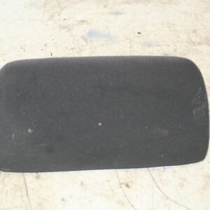 2004 VOLKSWAGEN CONVERTIBLE BEETLE 1.8T. REAR HEAD REST