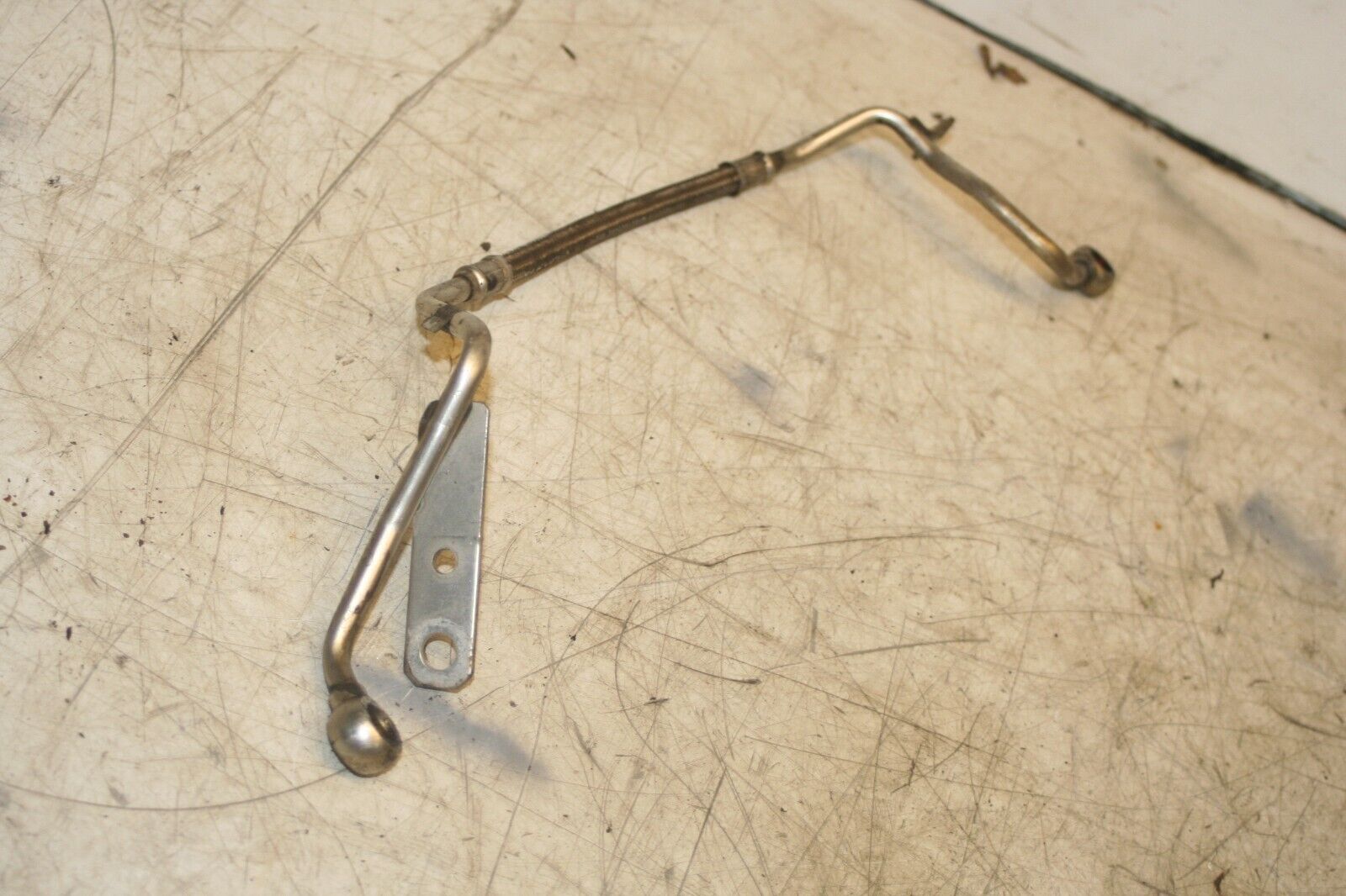 2004 VOLKSWAGEN CONVERTIBLE BEETLE 1.8T. TURBO CHARGER OIL FEED PIPE