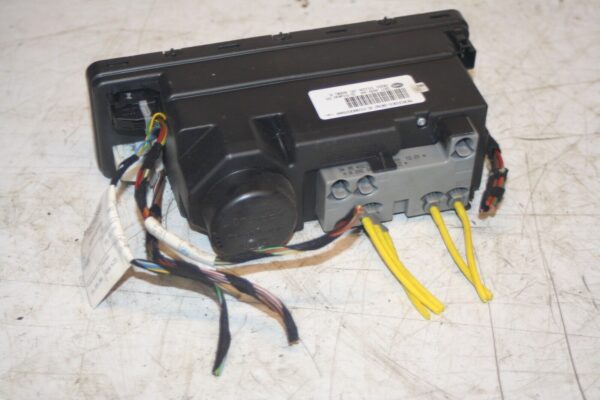 2000 MERCEDES C CLASS W202. CENTRAL LOCKING PUMP MOTOR ACTUATOR 2108002948 - Image 2