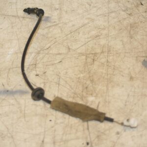 2004 VOLKSWAGEN CONVERTIBLE BEETLE 1.8T. FUEL CAP LATCH CABLE