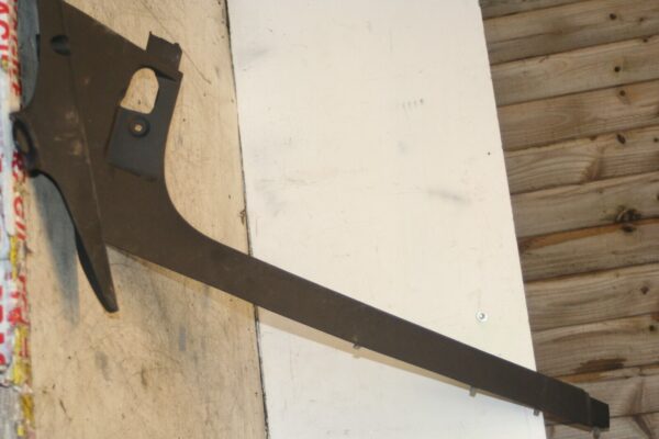 2004 VOLKSWAGEN CONVERTIBLE BEETLE 1.8T. DRIVER SIDE LOWER DOOR INNER SILL TRIM - Image 2