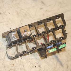 2004 VOLKSWAGEN CONVERTIBLE BEETLE 1.8T. RELAY / FUSE BOX BOARD HOUSING