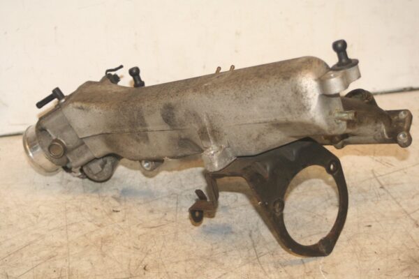 2004 VOLKSWAGEN CONVERTIBLE BEETLE 1.8T. INTAKE MANIFOLD WITH THROTTLE BODY - Image 3