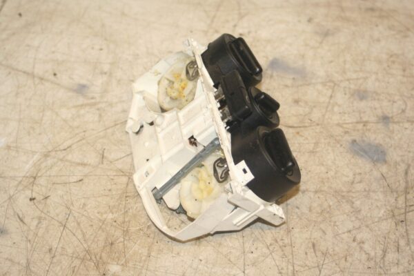 2004 VOLKSWAGEN CONVERTIBLE BEETLE 1.8T. HEATER CONTROLS WITH AIR CON - Image 4