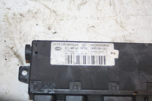 2000 MERCEDES C CLASS W202. A0295450632 ECU ABS CONTROL MODULE - Image 5