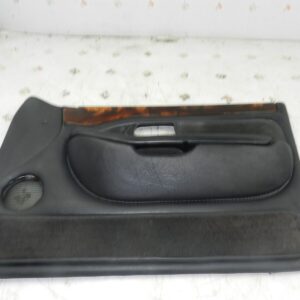 1993 FORD GRANADA DORCHESTER. DRIVER SIDE FRONT DOOR CARD