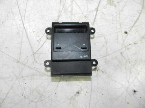 1993 FORD GRANADA DORCHESTER. CLOCK DASHBOARD 92GB15000AD - Image 2