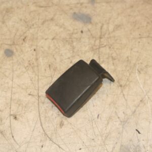2004 VOLKSWAGEN CONVERTIBLE BEETLE 1.8T. SEAT BELT BUCKLE CLIP