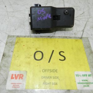 1993 FORD GRANADA DORCHESTER. DRIVER SIDE MIDDLE INTERNAL DOOR HANDLE