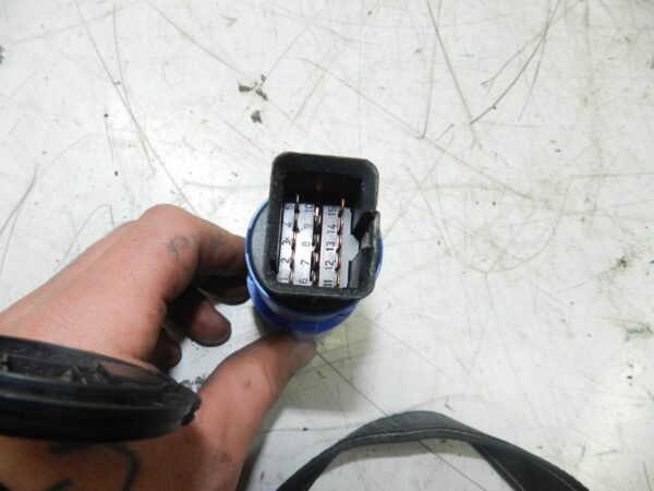 1993 FORD GRANADA DORCHESTER. HEADLIGHT SWITCH - Image 3