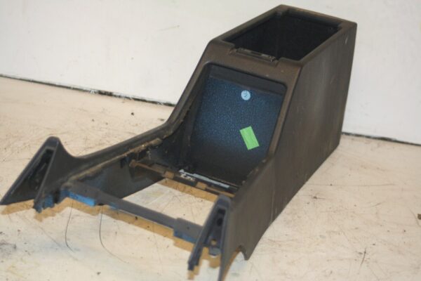 2000 MERCEDES C CLASS W202. CENTRE CONSOLE