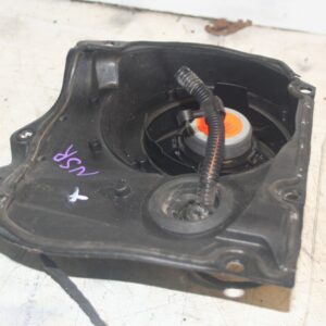 2004 VOLKSWAGEN CONVERTIBLE BEETLE 1.8T. PASSENGER SIDE REAR SPEAKER