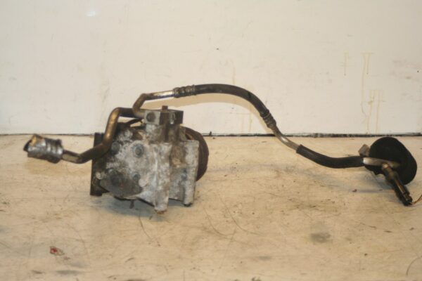 JAGUAR S TYPE. AIR CON PUMP - Image 2