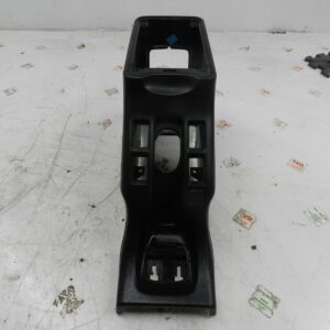 2006 LAND ROVER FREELANDER 1 FACELIFT TD4 L314. CENTRE CONSOLE HANDBRAKE TRIM