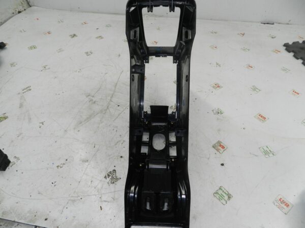 2006 LAND ROVER FREELANDER 1 FACELIFT TD4 L314. CENTRE CONSOLE HANDBRAKE TRIM - Image 6