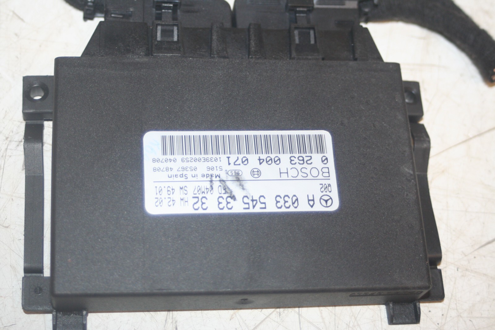 2005 MERCEDES S CLASS W220. A0335453332 ECU PARKING SENSOR CONTROL - Image 3