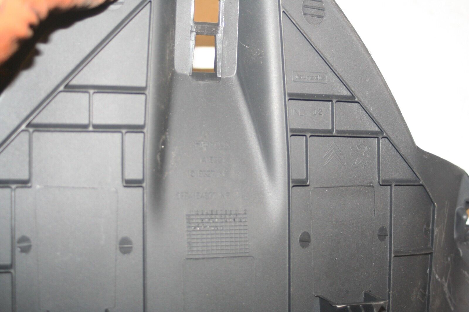 2010 CITROEN DS3. SPEEDOMETER SPEEDO UPPER TRIM - Image 6