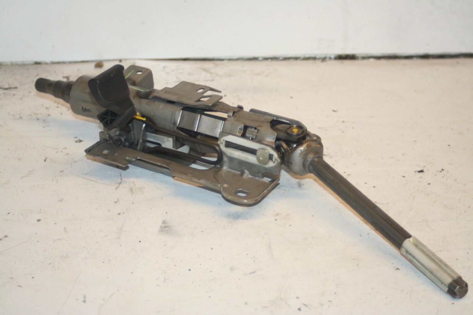 2010 CITROEN DS3. STEERING COLUMN - Image 2