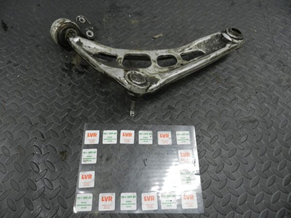 143. 2003 BMW 318Ci E46 CONVERTIBLE. DRIVER SIDE FRONT LOWER SUSPENSION ARM