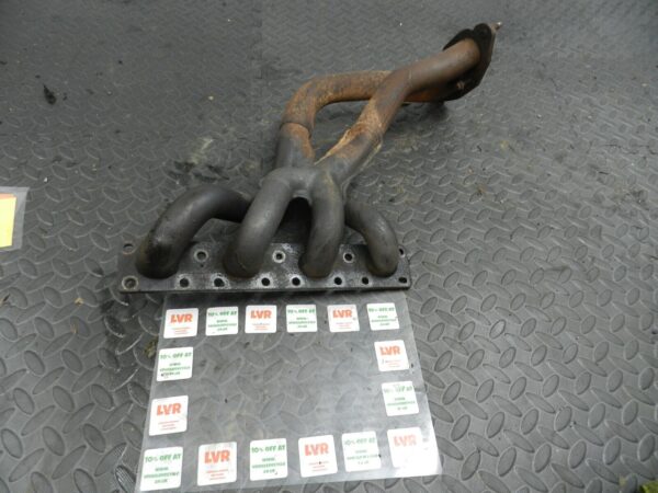 143. 2003 BMW 318Ci E46 CONVERTIBLE. EXHAUST MANIFOLD