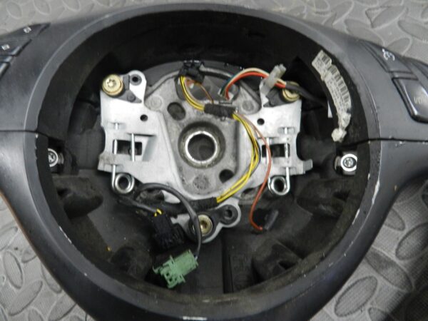 143. 2003 BMW 318Ci E46 CONVERTIBLE. M SPORT STEERING WHEEL - Image 3