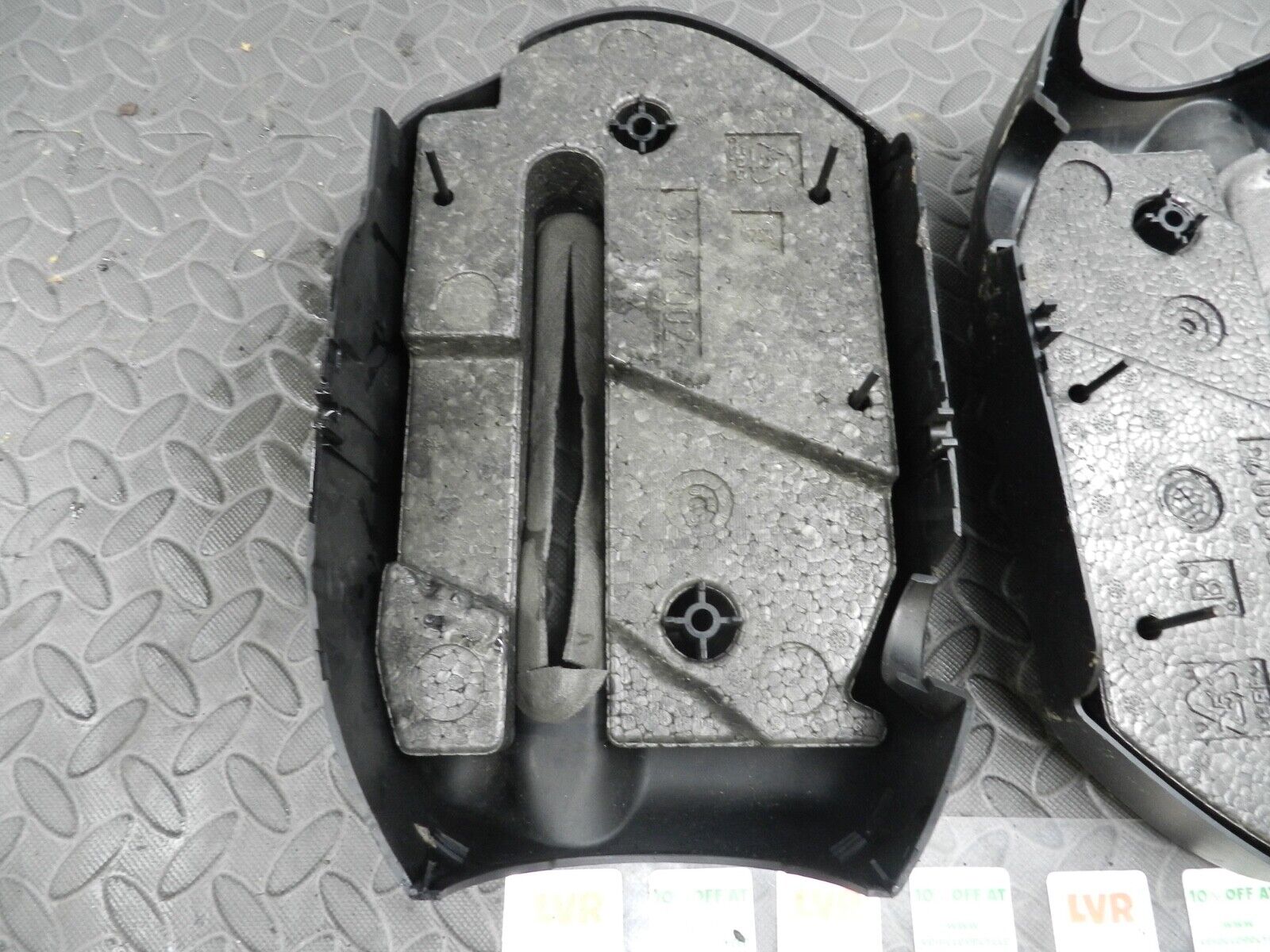 143. 2003 BMW 318Ci E46 CONVERTIBLE. LOWERR STEERING COWLING TRIM - Image 2