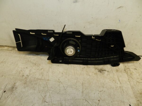 2014 BMW 1 SERIES F21 118D. REAR SIDE PANEL SPEAKER DRIVER SIDE PARCEL SHELF - Image 3