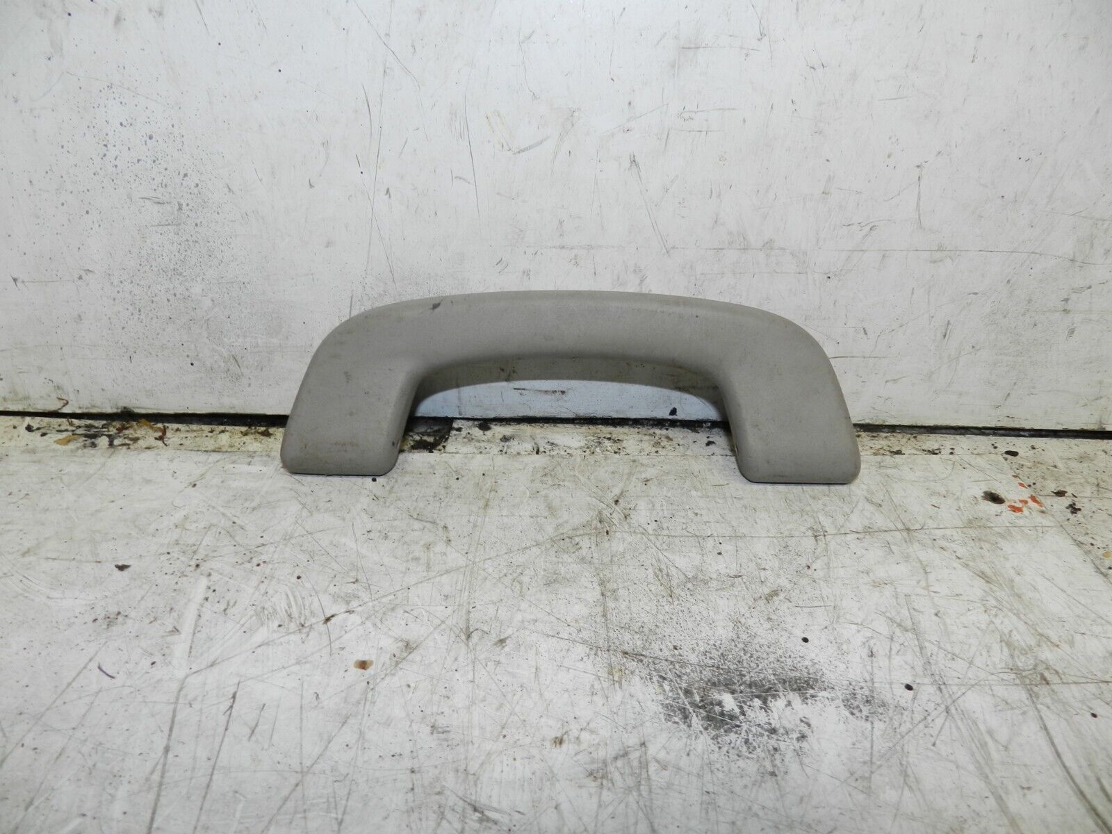 2014 BMW 1 SERIES F21 118D. GRAB HANDLE DRIVER SIDE FRONT