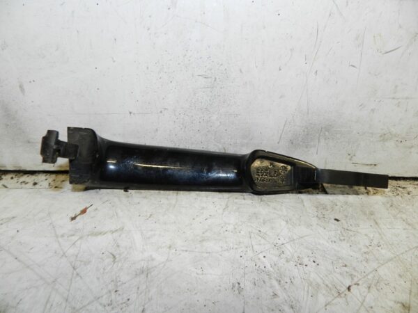 2014 BMW 1 SERIES F21 118D. PASSENGER SIDE FRONT OUTER DOOR HANDLE BLACK - Image 2